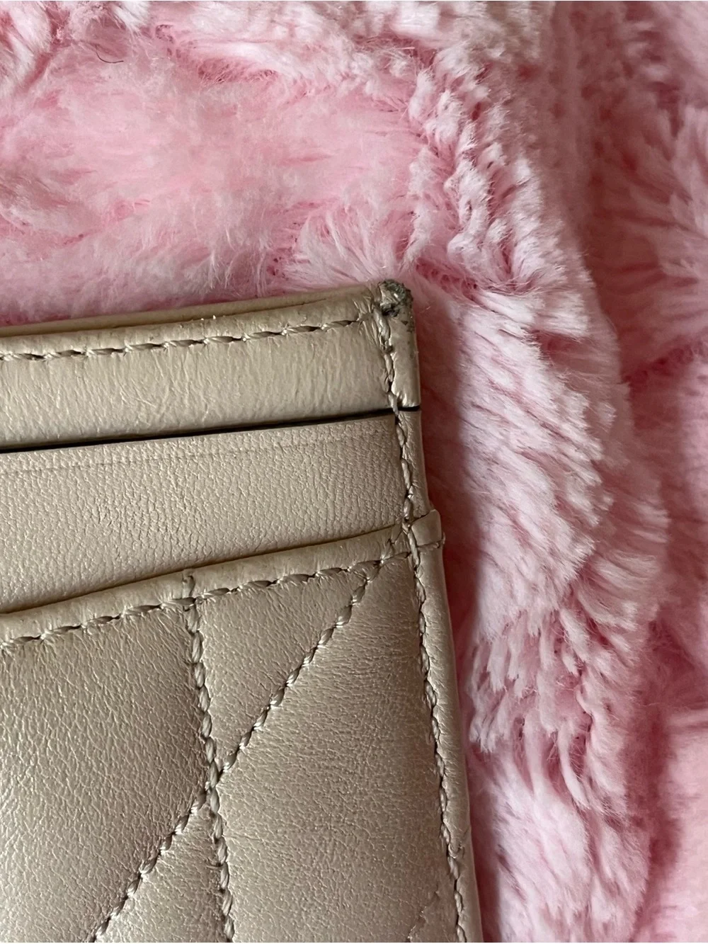 Coach Essential Card Case With Pillow Quilting
